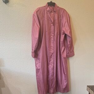 Chiango woman’s Pink Lightweight Trench Coat